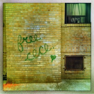 Moore Street 12:27pm