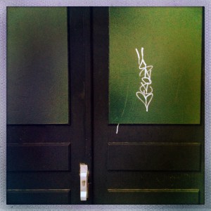 Rue Charlemagne 6:52pm