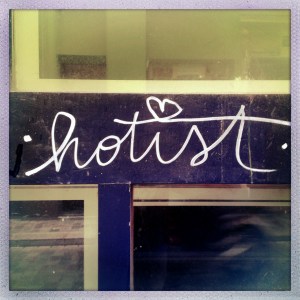 Rue De Lappe 12:25pm