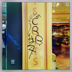 Rue de Steinkerque 12:40pm 