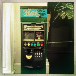 Rue du Vielle du Temple 4:29pm