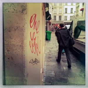 Rue Saint Paul 9:33am