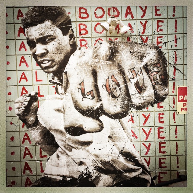 LOVE CITY. Venice. Zephyr Court. 1:14pm.