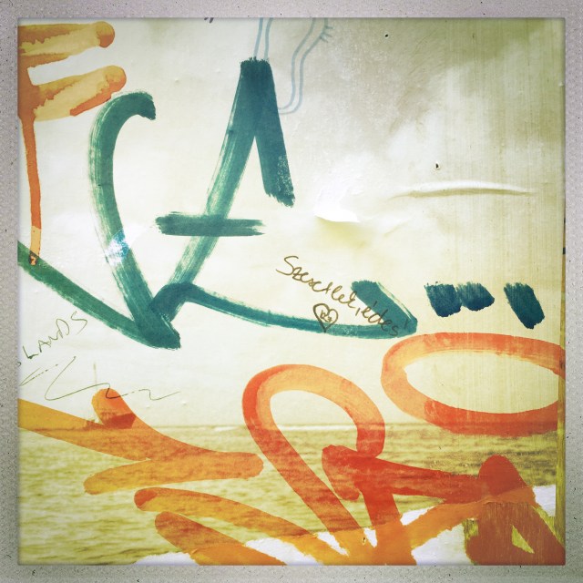 Love City. 16 Rue de Birague. 12:01pm.