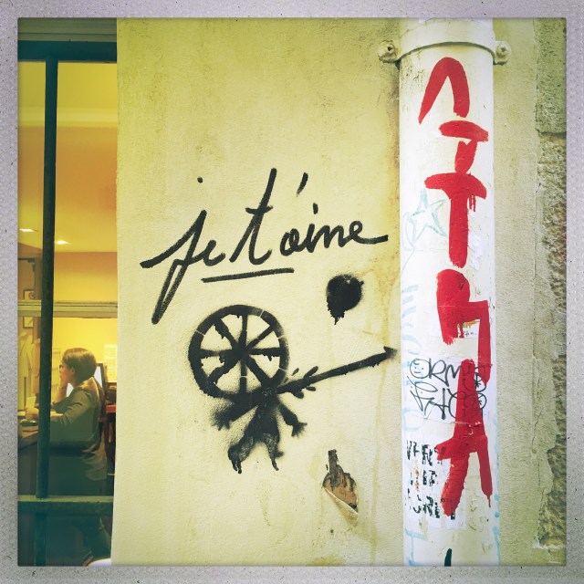 Love City. 34 Rue des Francs. 12:18pm.