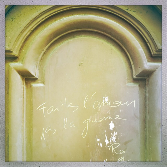 Love City. 55 Rue des Francs. 12:27pm.