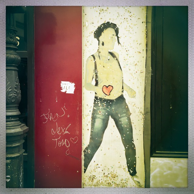 Love City. 4 Rue Commines. 3:47pm.