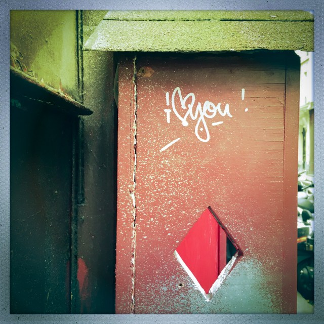 LOVE CITY. 4 Rue André Del Sarte. 1:29pm.