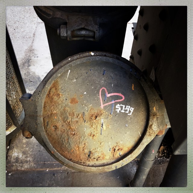 LOVE CITY. 401 West 15th Street. 11:16am.