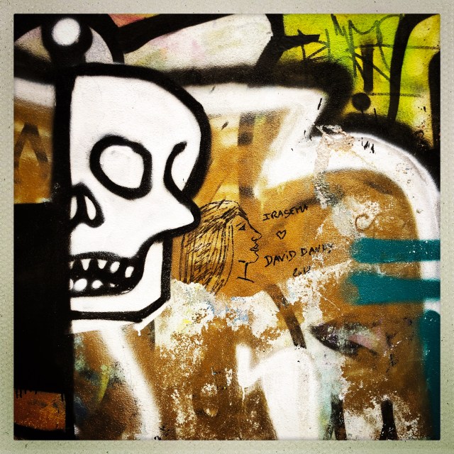 LOVE CITY. Maison de J. Hérouet. 4:00pm.